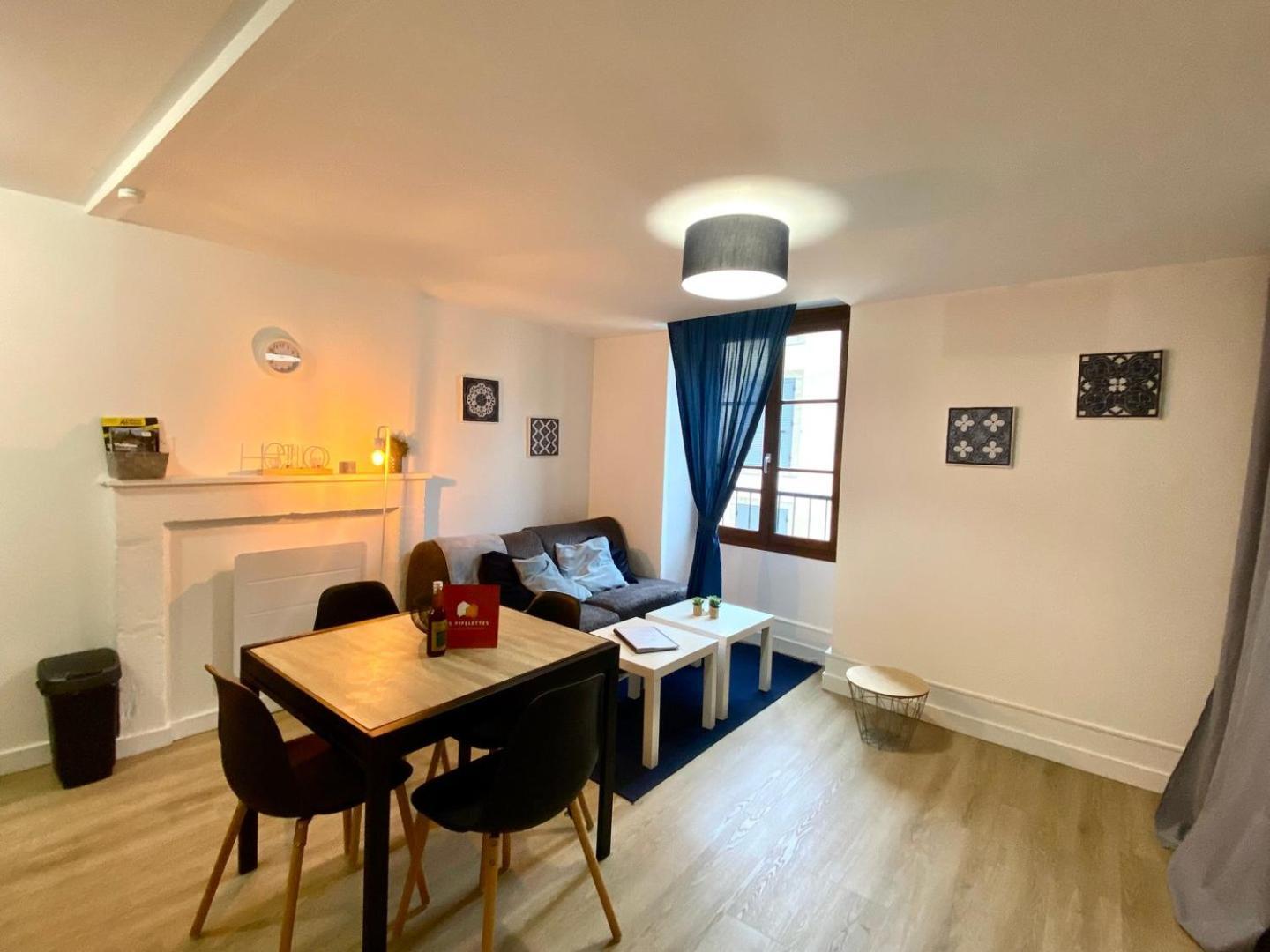 Le Clain De Vivonne, Cosy Appartement Plein Centre Esterno foto